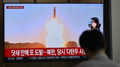 韩证实朝试射2枚弹道导弹 已加强侦察戒备