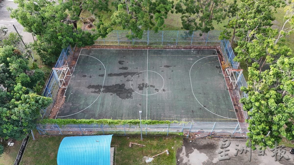 （古城封面主文）新马六甲花园大操场获拨款，设跑道路灯石椅运动器材