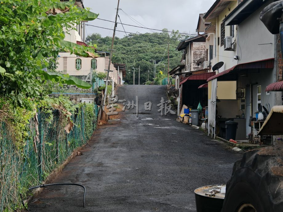 （古城封面副文）邱培棟：新村發展除了基建工程，也關注村民福祉，協助村民維修及重建房屋