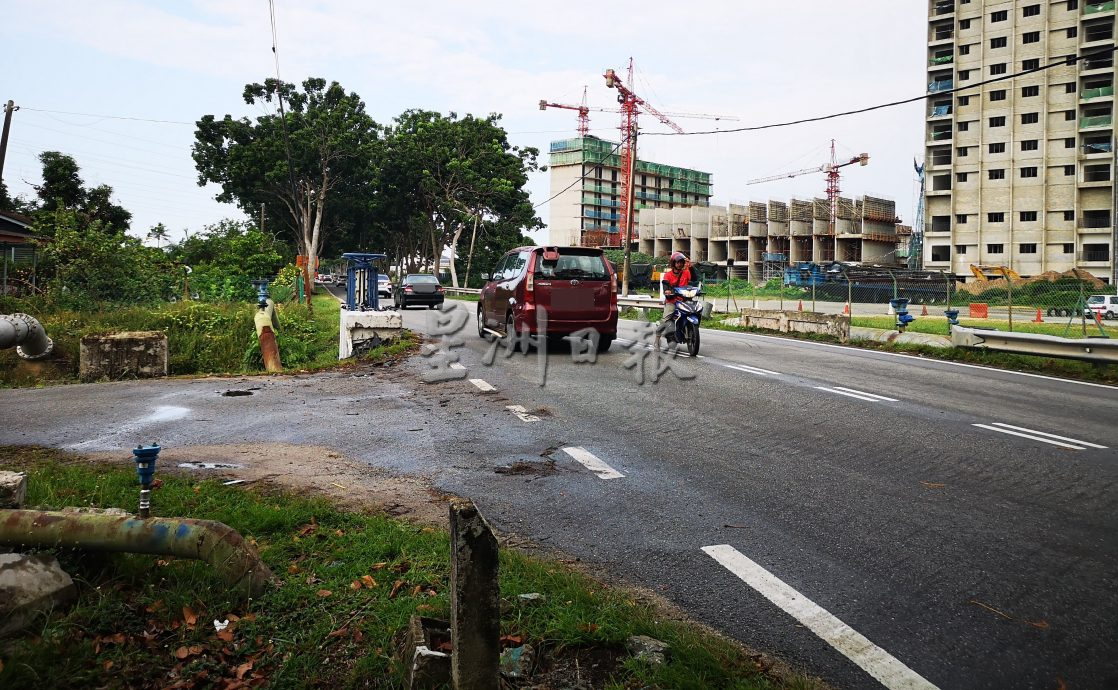 （古城第三版主文）車速快又遇上瓶頸，浮羅加東EXPLORER造船廠路口意外頻傳