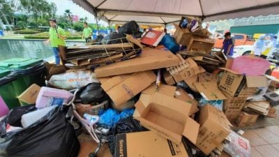 “垃圾变现金”活动4小时内   回收10.3公吨物品  换RM8266