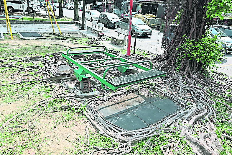 （大都會）餘保憑有關休閒公園基設問題