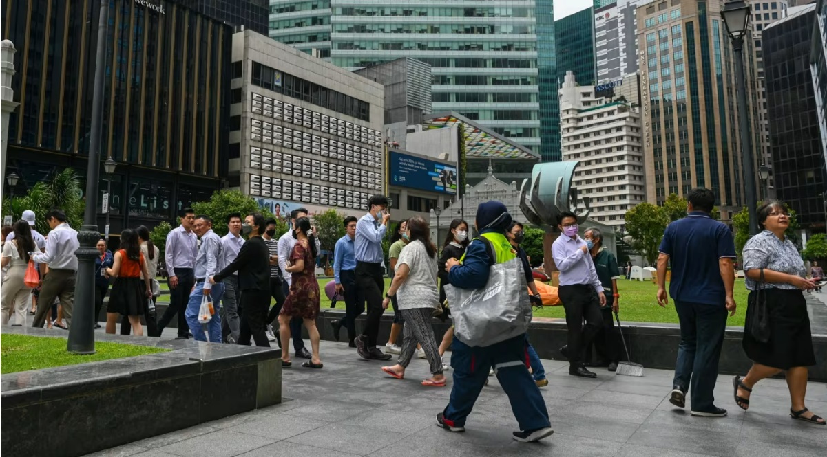 （已签发）全国：调查：三分之一狮城人认为存款 不足以应付至少半年开销