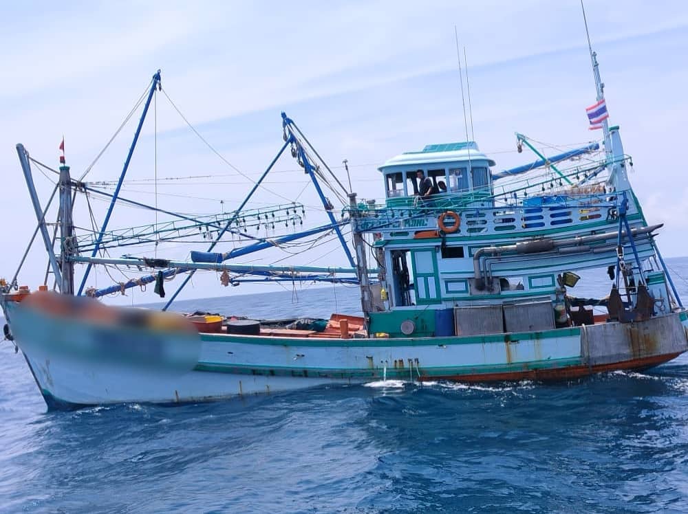 （已簽發）柔：4泰國漁船擅闖我國海域捕魚，19船員、船長遭扣查