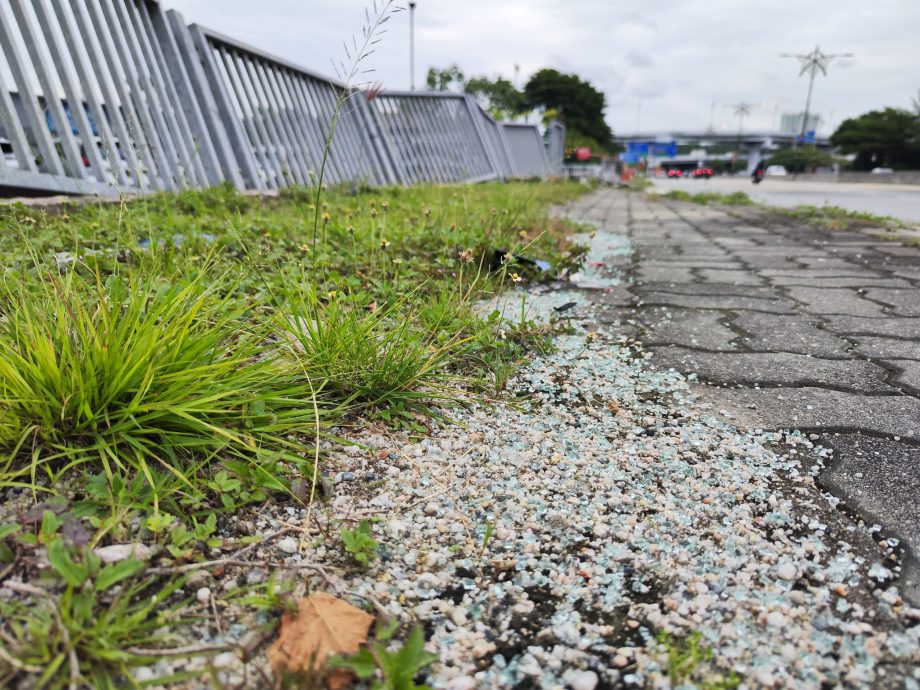 （已簽發）柔：封面特稿：新山濱海大道“奪命溝”，2年吞噬6人命