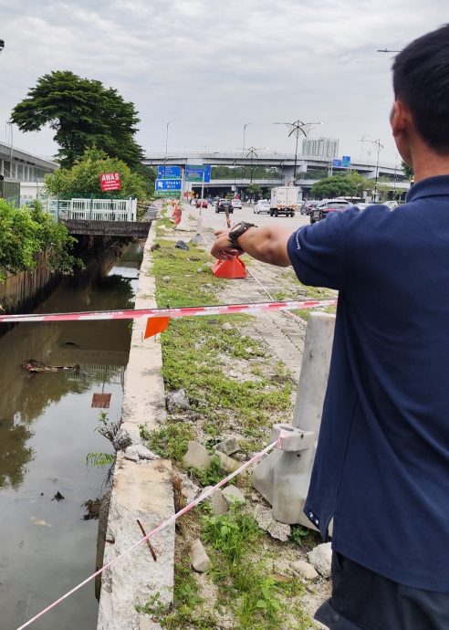 （已签发）柔：封面特稿：新山滨海大道“夺命沟”，2年吞噬6人命