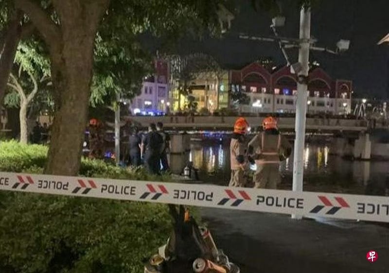 （已簽發）柔：獅城二三事：酒後與人起爭執 男子疑被推下新加坡河後溺水身亡