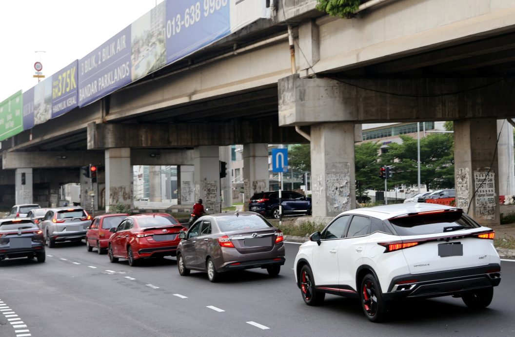 （版3头）大都会/关闭道路改为试跑，2周后再定夺