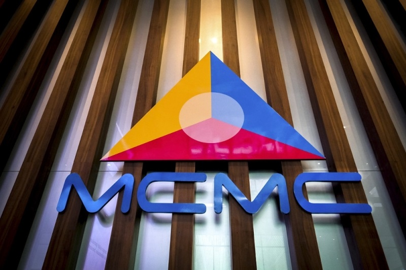 800万用户社媒须登注册／有效期1年　每年须更新　MCMC：违例社媒　封锁！