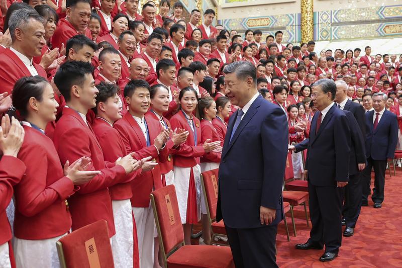 “年轻时也练过拳击” 习近平对奥运代表团都说了甚么？