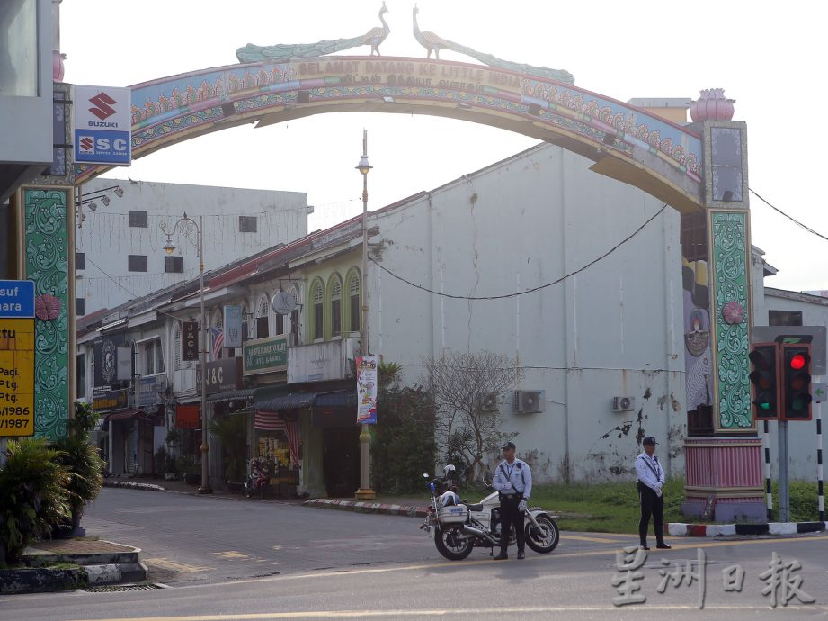 國慶日彩排封路現車龍 連五日排練公眾受促小心駕駛