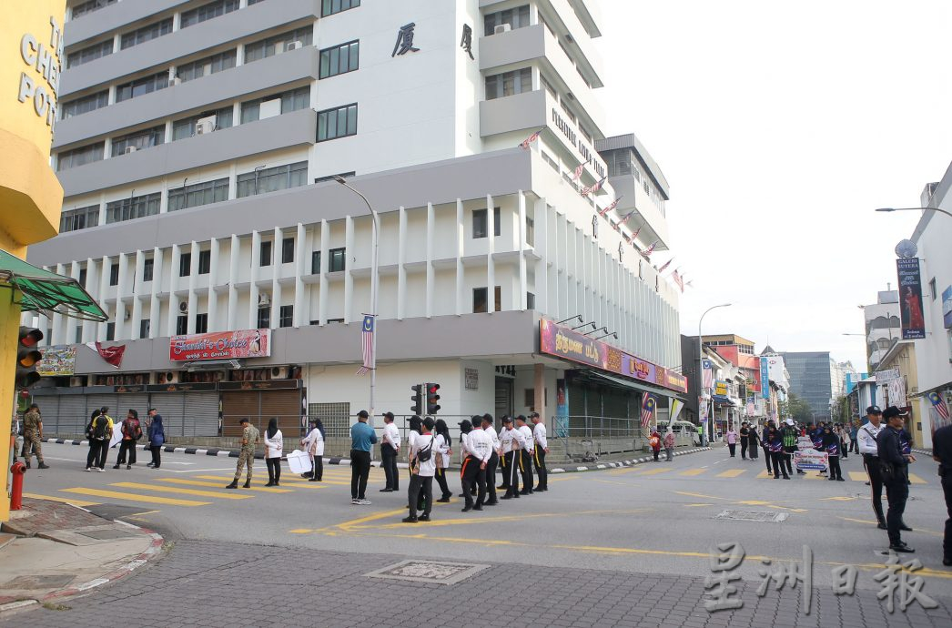 國慶日彩排封路現車龍 連五日排練公眾受促小心駕駛