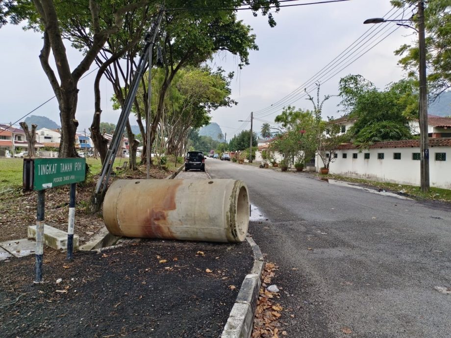 工程妨礙交通 住家失竊 怡花園南區兩頭痛 