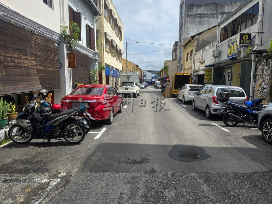 摩托專用車位不用　反霸佔停車位，騎士貪便利　為車主帶來不便