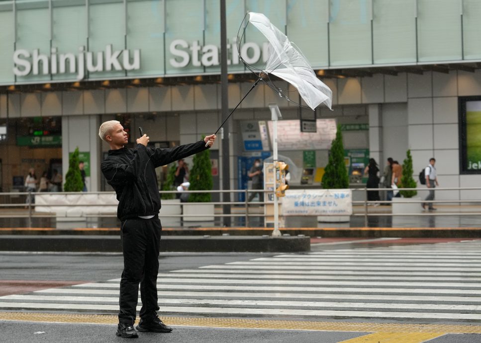 日氣象廳定颱風安比為“非常強” 迪士尼樂園暫休 物流配送延宕