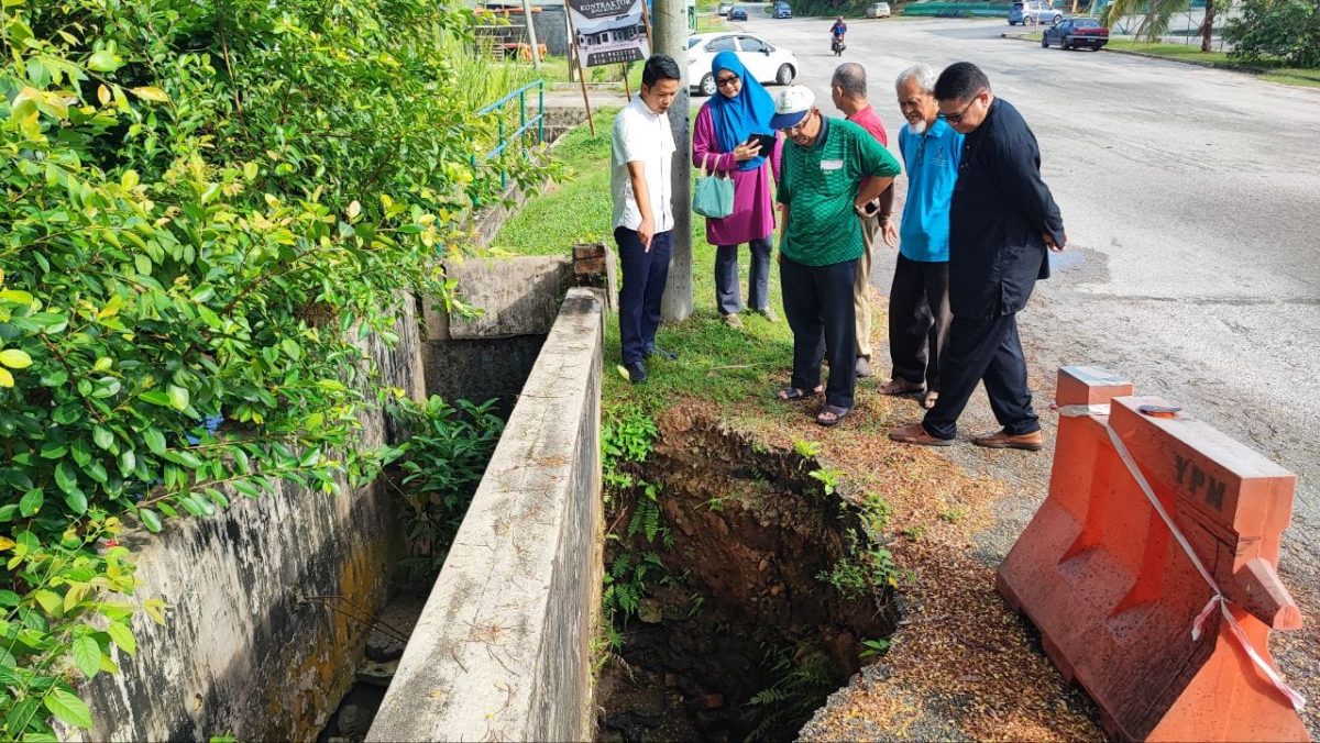 陈俊广：关丹PAIP两承包商遭冻结人手严缺，今年首7月1500宗水管破裂投诉未能处理。