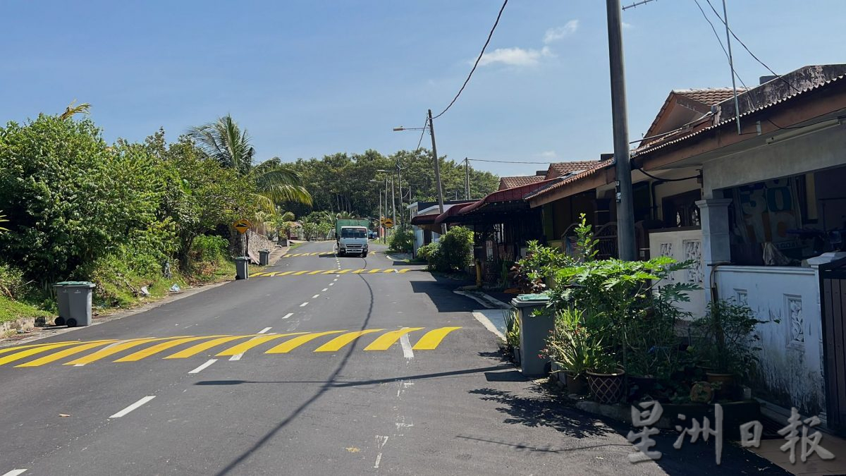 （古城封面主文）網熱議花園路建13個路丘·居協：車多又快求自保