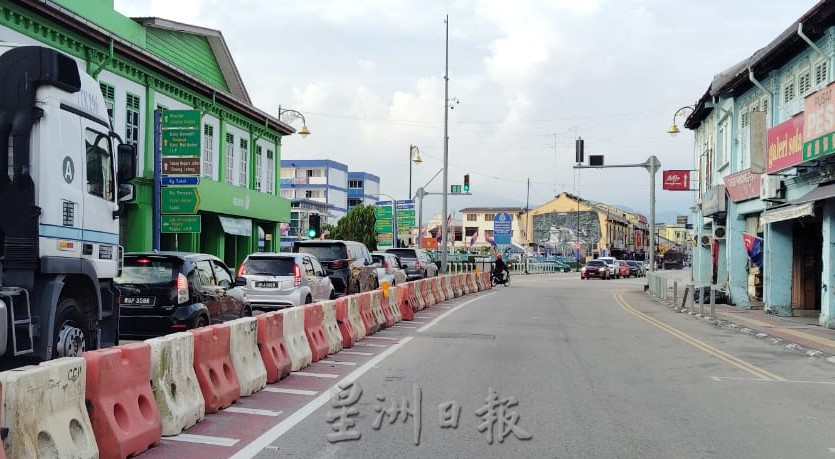 （已簽發）柔：**封面**東甲麻坡路擬建分界堤重新規劃 商家居民錯愕