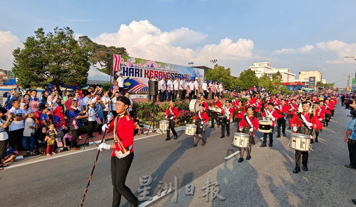  （已簽發）柔：峇國慶慶典   102隊伍參與遊行