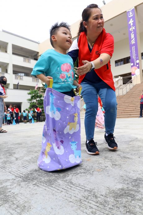 （已簽發）柔：**版四頭**新馬寺三好共識辦國慶迷你運動會   315師生齊賀大馬67歲生日快樂