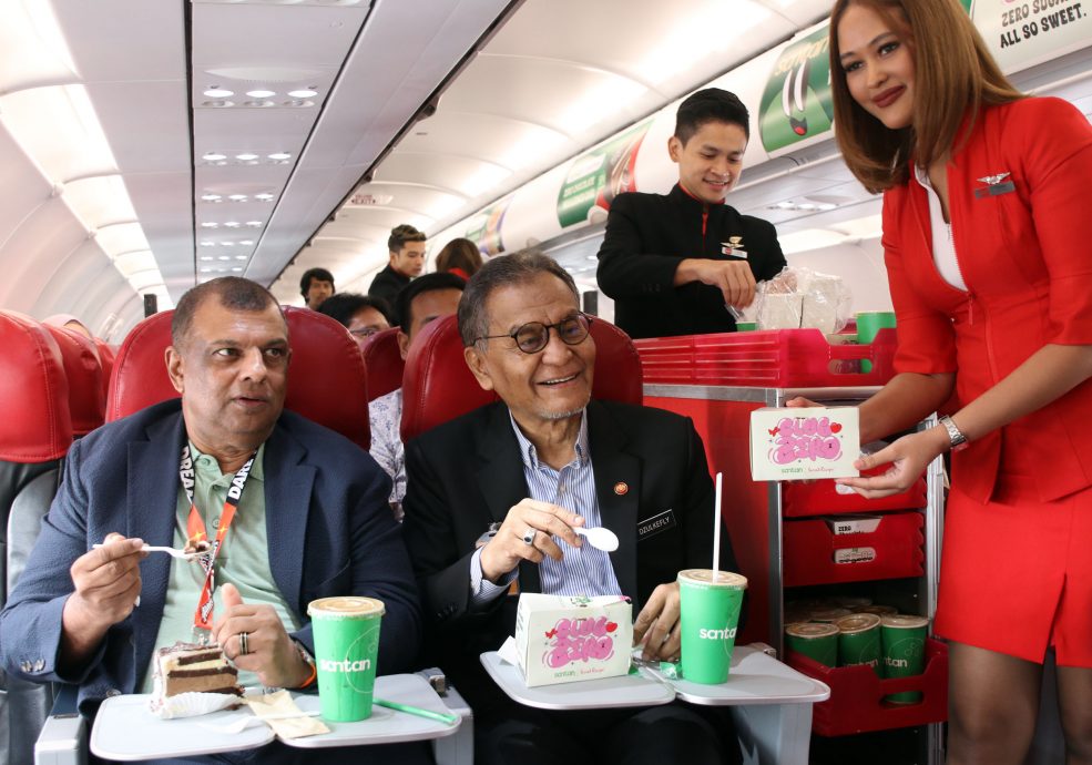 Santan与本地餐饮品牌携手推出“低糖零卡”飞机餐饮