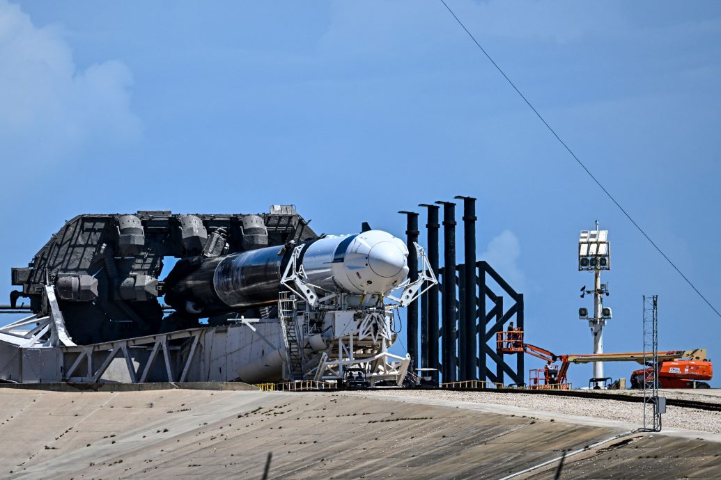 SpaceX獵鷹9號火箭降落失敗 美航空當局下令停飛