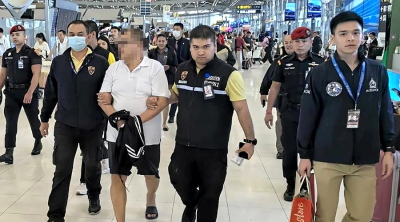 Malaysian fugitive businessman MBI founder Teow extradited from Thailand to China