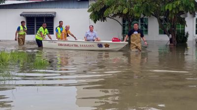 曹观友：强风雷雨警报 威省3县水灾中心启动