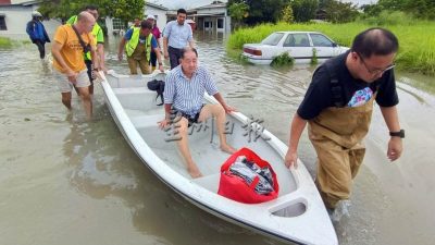 方美铼：潮汛+暴雨 爪夷水灾 近10年最严重