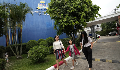 Chinese families seeking to escape a competitive education system have found a haven in Thailand