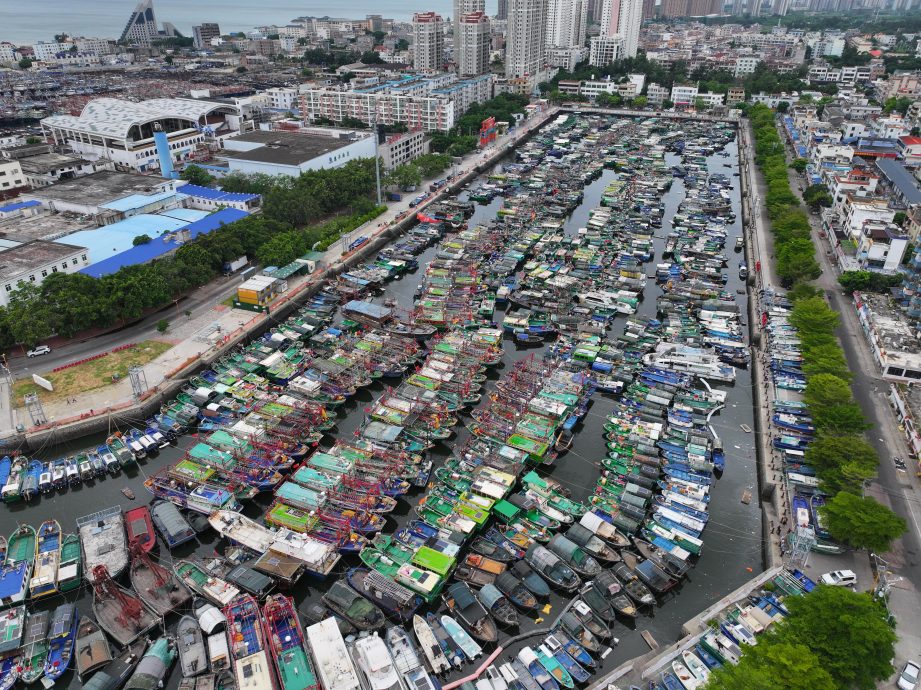 “摩羯”以超強颱風級別在廣東徐聞二次登陸，警惕極端風雨影響