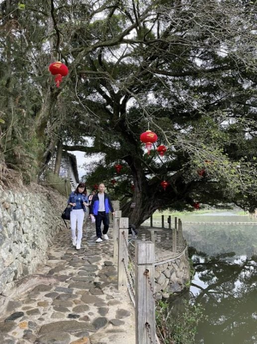 【中国福建】走访客家人的南靖土楼，感受浓浓的烟火味