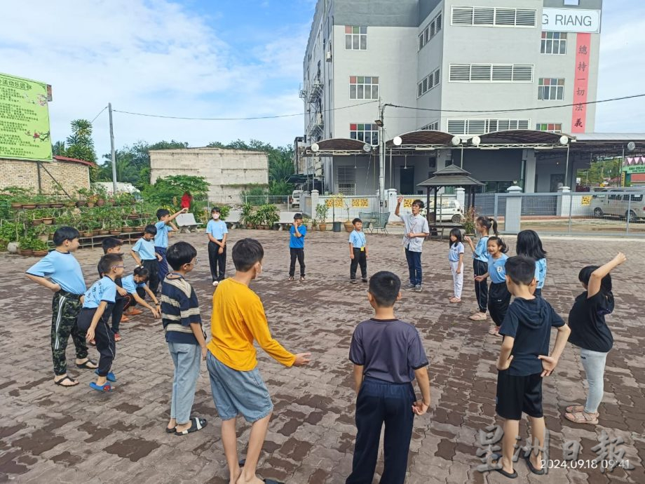 东:直凉弟子规中心假日精进班学生受益良多