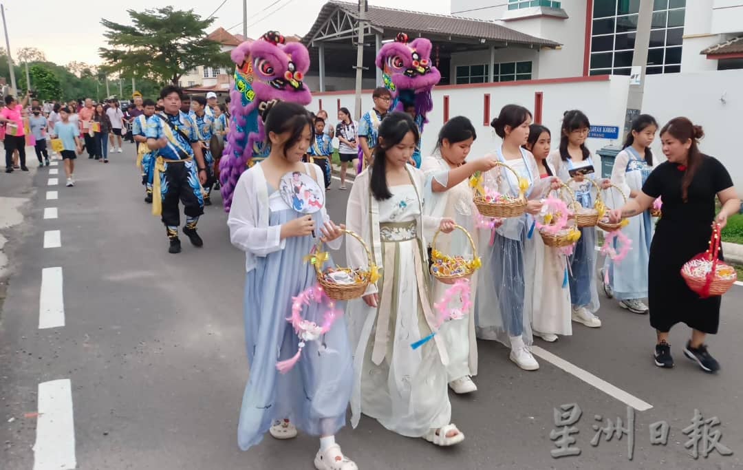 東：6團體聯辦中秋活動 吸引上千人參與