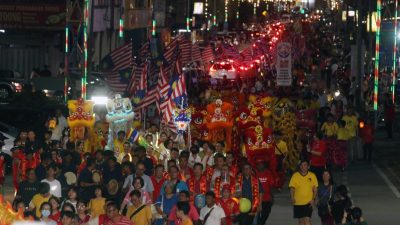 “龙舞大马日 中秋昌明昭”获逾百华团响应 3000人提灯游行！