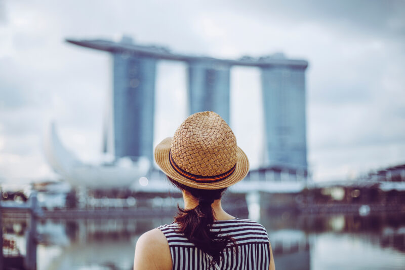 Women Traveling In Singapore