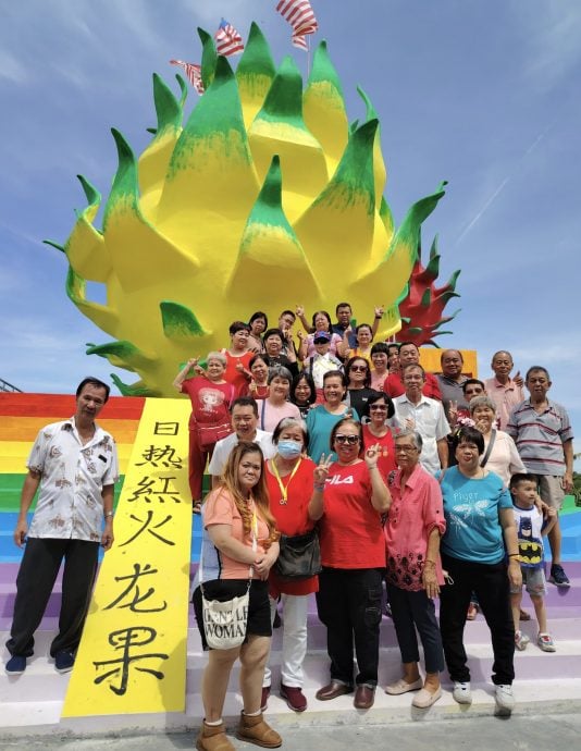 大都会封面/公假碰上学校假期，雪滨海旅游景点掀旅游热潮！