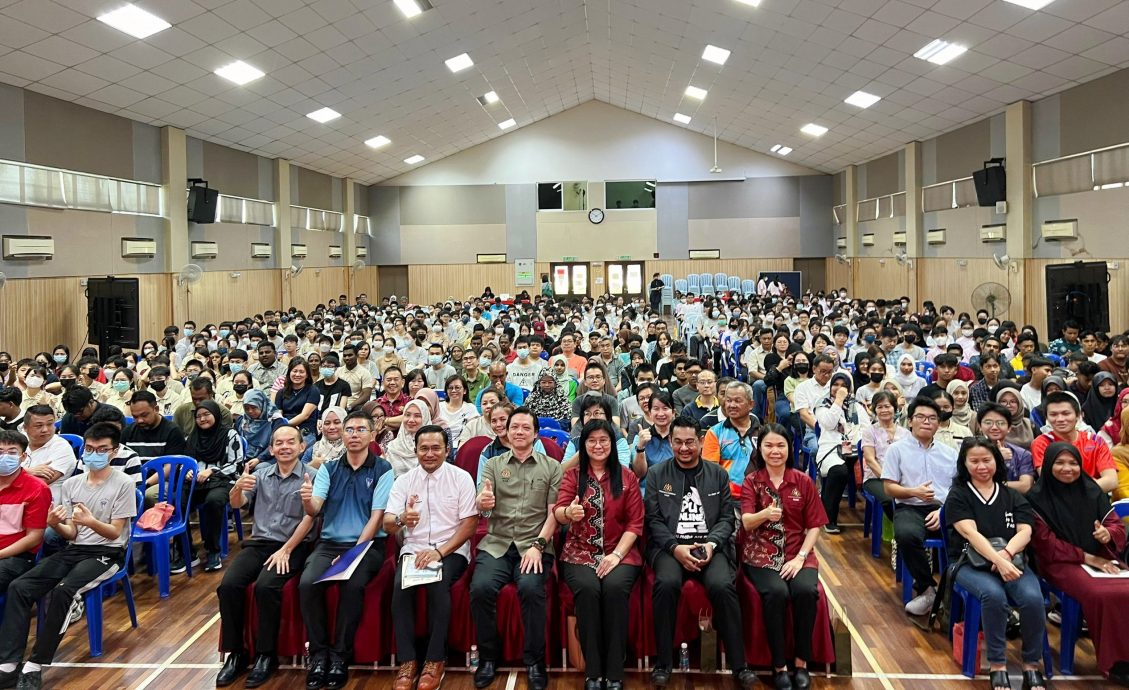 大都会/首相办公室主办升学说明会