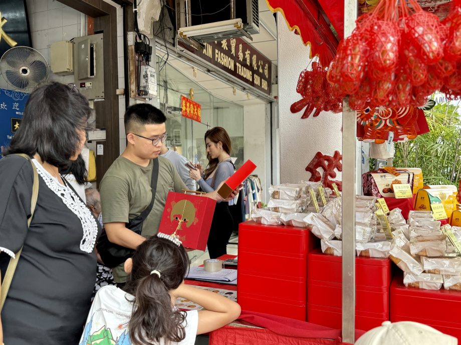 封面主文（大北马）令吉无力 原料涨价  今年又吃贵月饼 