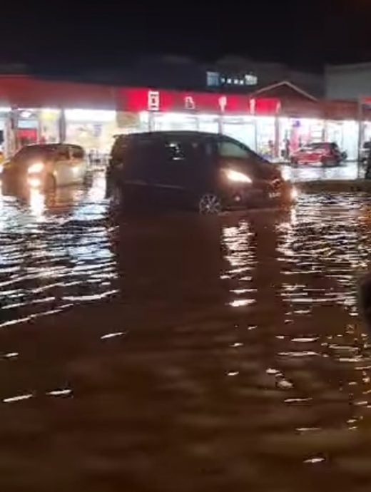 *已簽發* 柔：封面:強風暴雨來襲 多個地區遭受破壞