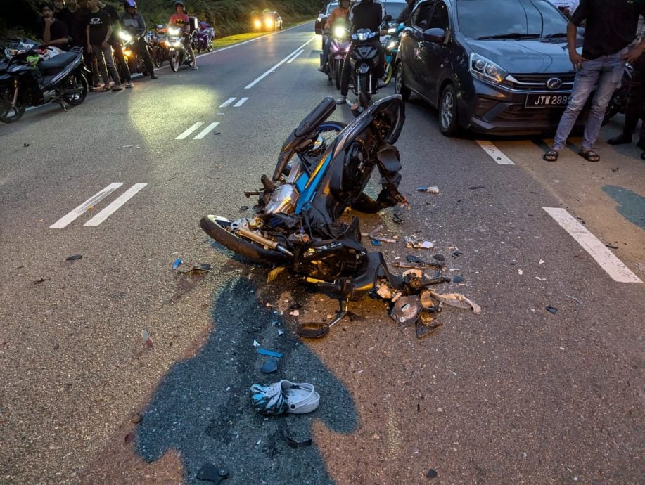 *已簽發* 柔：新聞：汽車右轉摩托車閃避不及 騎士拋飛路中逝世