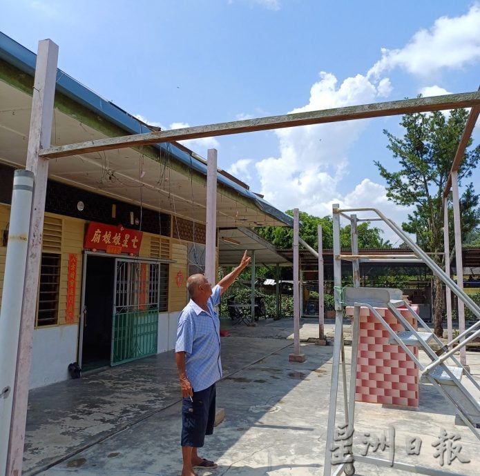 强风袭击乌鲁晏斗村　10户遭殃