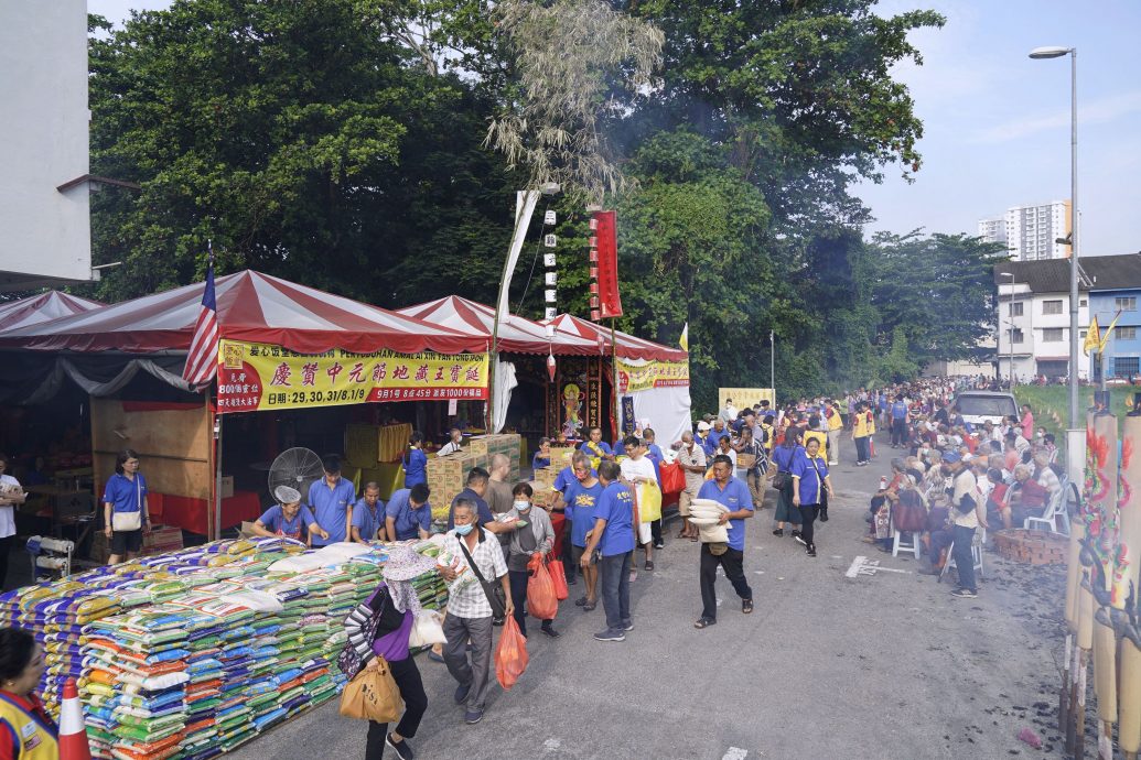 怡愛心飯堂普度大法會 首次化解冤親債主