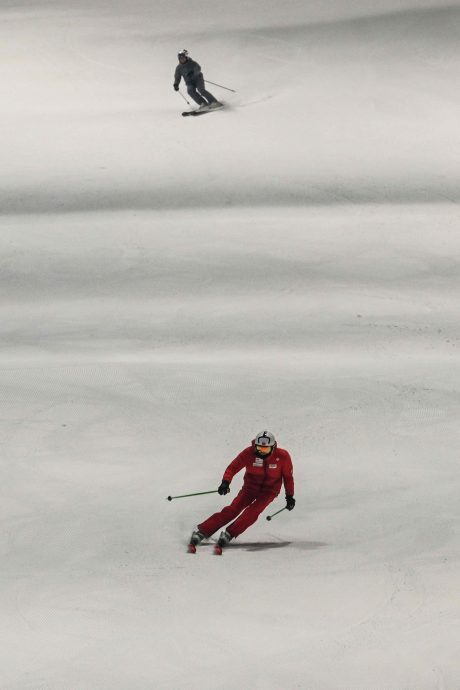 拚圖數圖)全球最大室內滑雪場在上海開幕