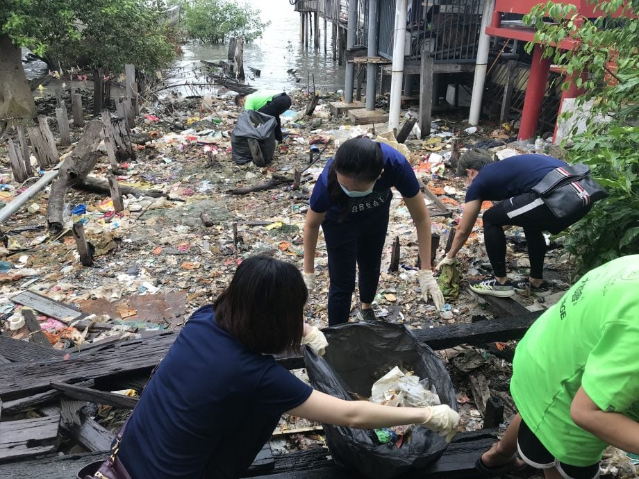 每月抽1小時撿垃圾 “地球戰士”小行動大力量