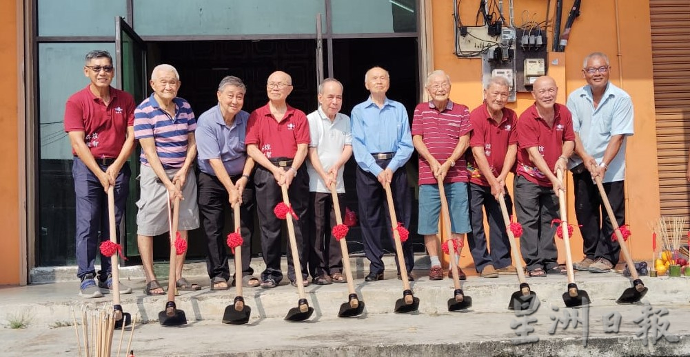 版頭之一*已簽發* 柔：麻坡啟智書報社興建電梯 方便行動不便者或長者參與活動