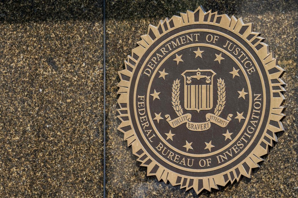 美加密貨幣詐騙損失逾243億 FBI警告“60歲以上易受騙”　