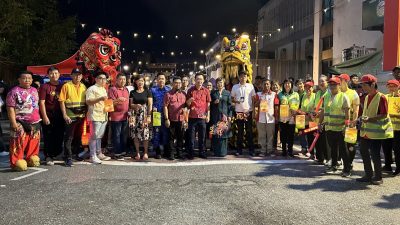 芙蓉文化街中秋晚会  近千人赴会 座无虚席