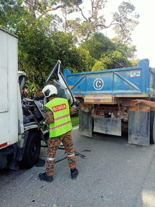 貨車撞羅裡 母子一死一傷