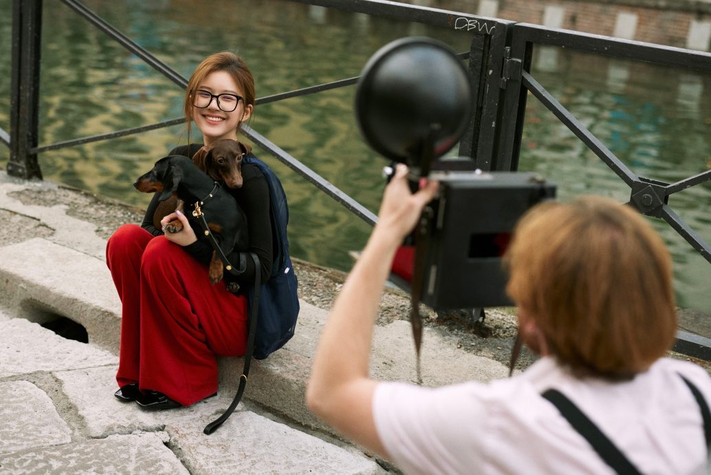 趙露思白捱罵！帶愛犬飛米蘭真相反轉